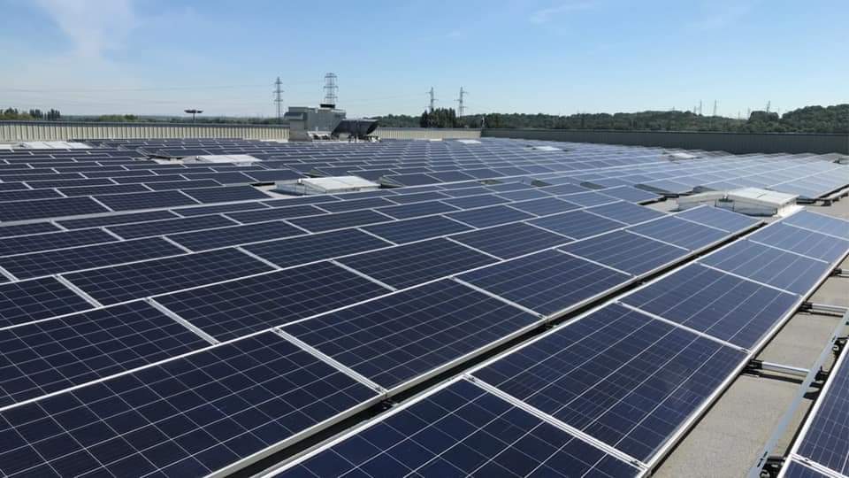 Installation panneaux photovoltaïques à Toul pour les professionnels